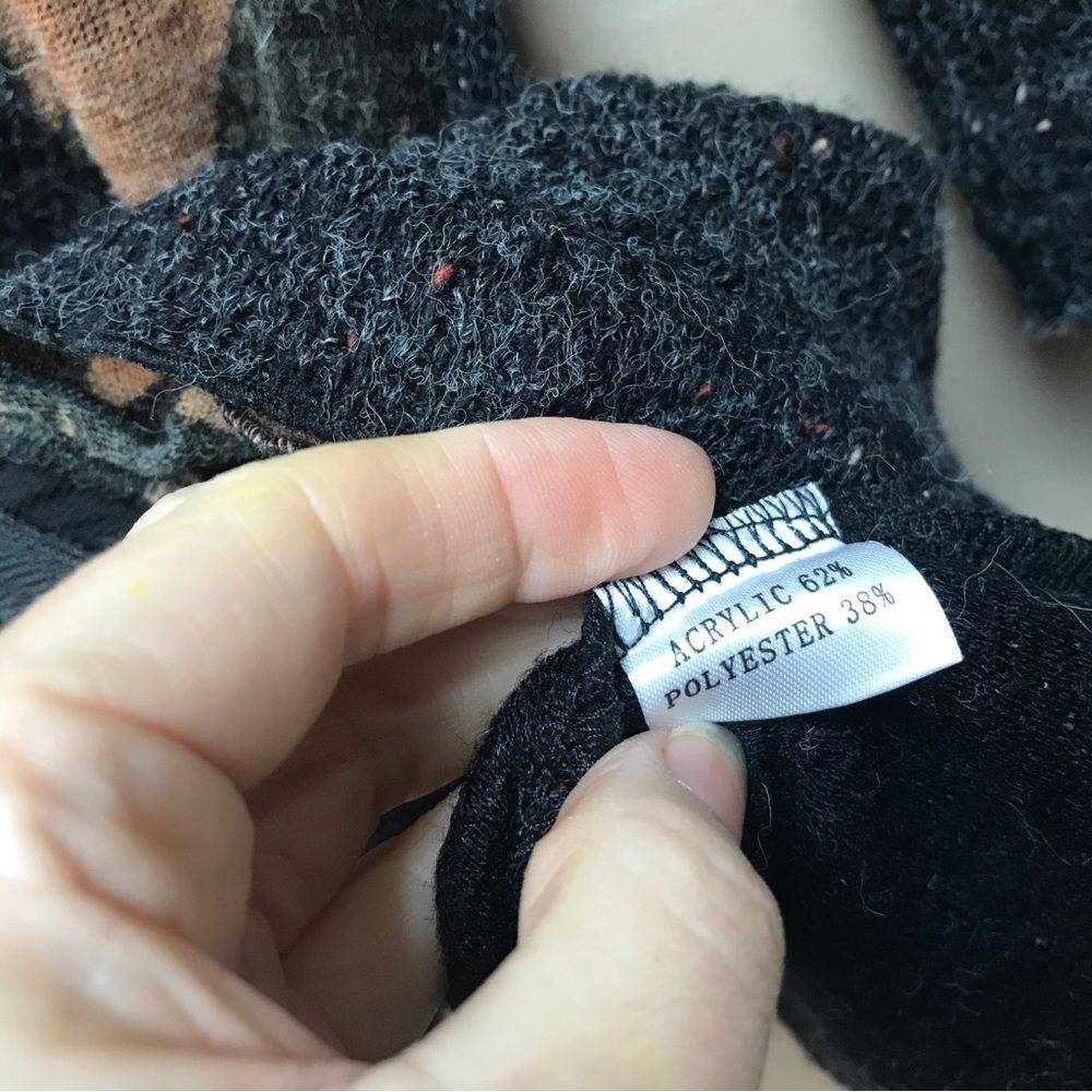 Fleur de Lis Brown Ruffle Pocket Cardigan (S) - Picture 7 of 10